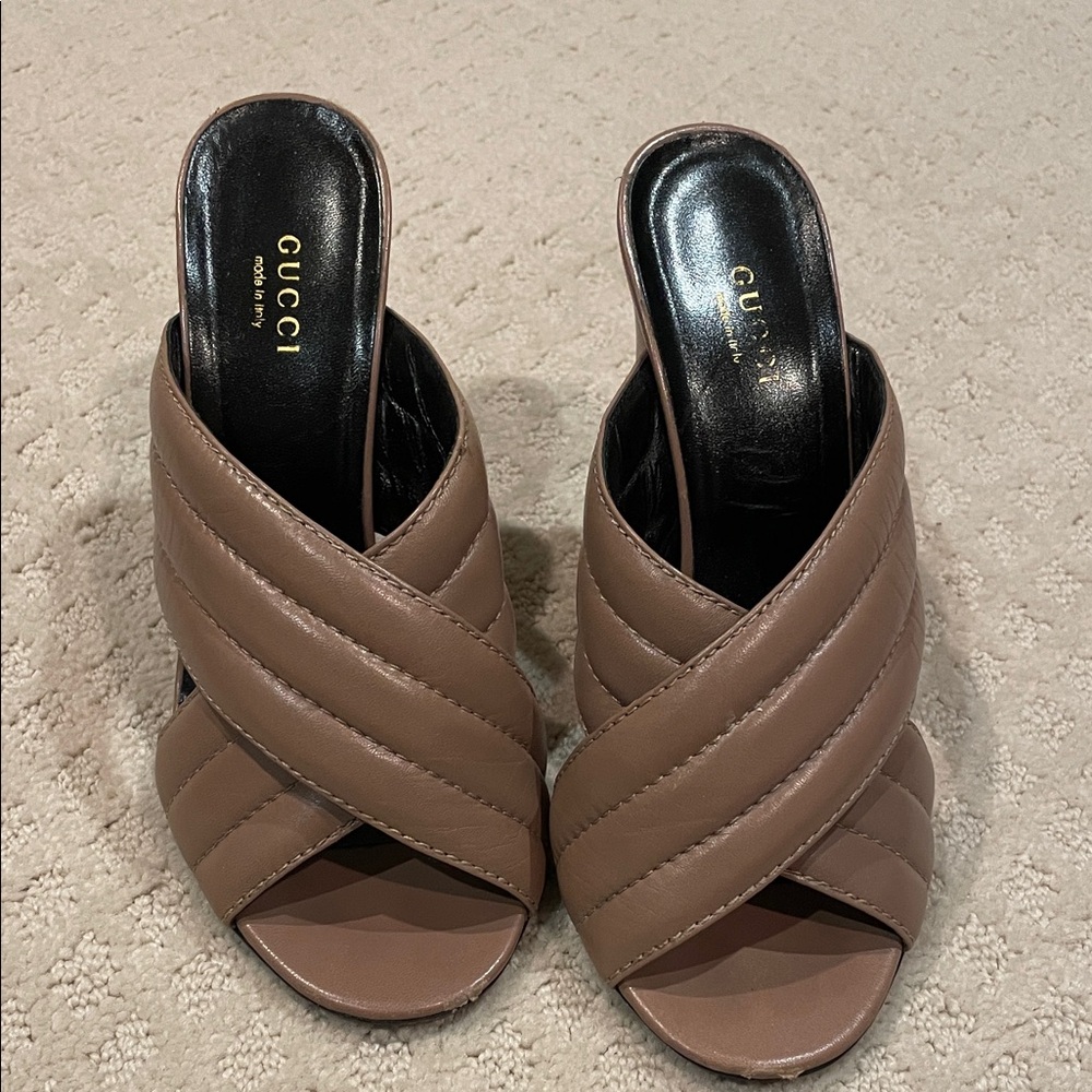 Gucci Women's Tan Leather Mules